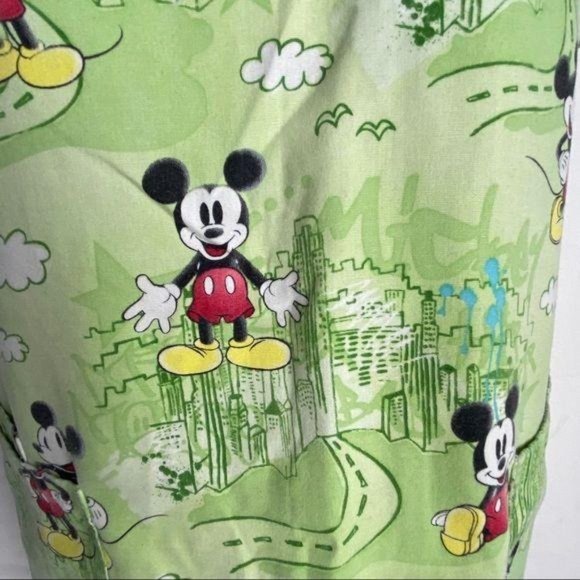 4/$25 Disney Mickey Mouse Scrub Top Cityscape Green Women's Small - Picture 5 of 8